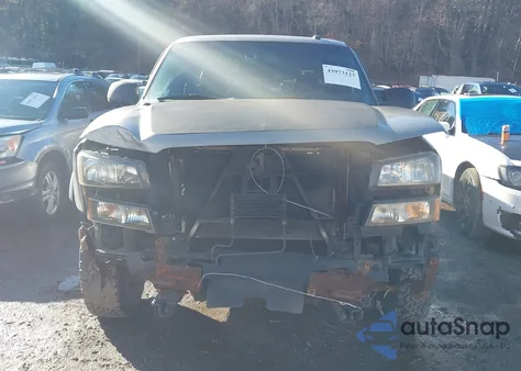 2003 Chevrolet Silverado 2500Hd Lt from USA, damaged, VIN 1GCHK29UX3E293041